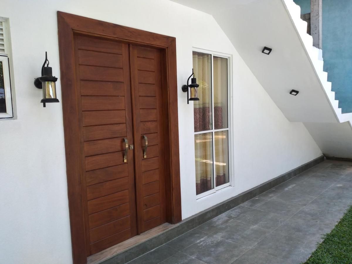 Golden Villa Ambalangoda  Bagian luar foto